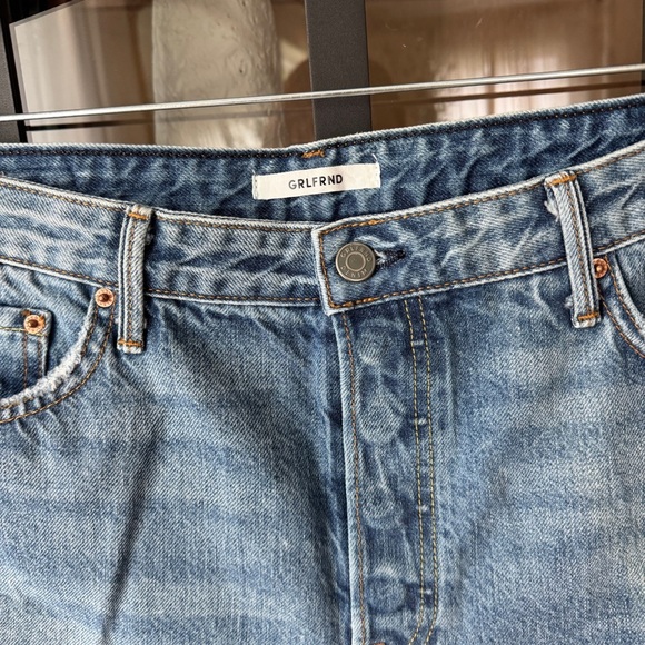 GRLFRND Denim shorts Kerry high rise cuffed distressed light wash raw hem jean - Picture 5 of 12